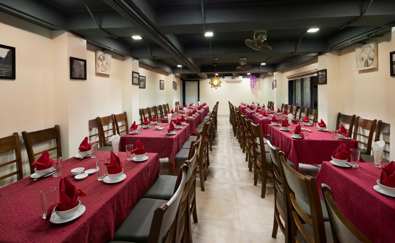 Sunflower Catba Hotel Dong Khe Sau Exteriör bild