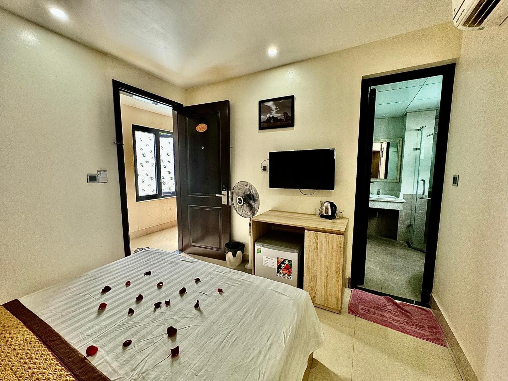 Sunflower Catba Hotel Dong Khe Sau Exteriör bild