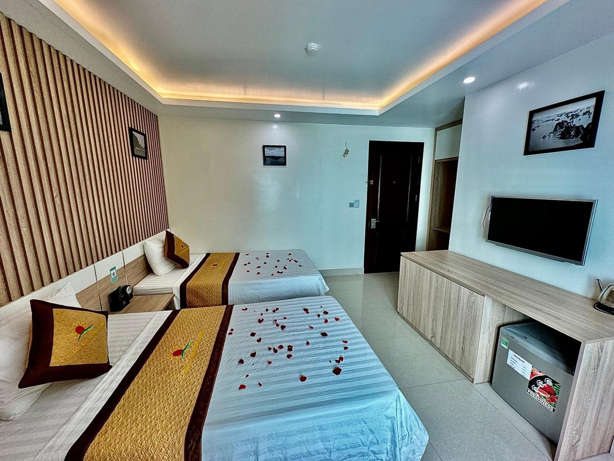 Sunflower Catba Hotel Dong Khe Sau Exteriör bild