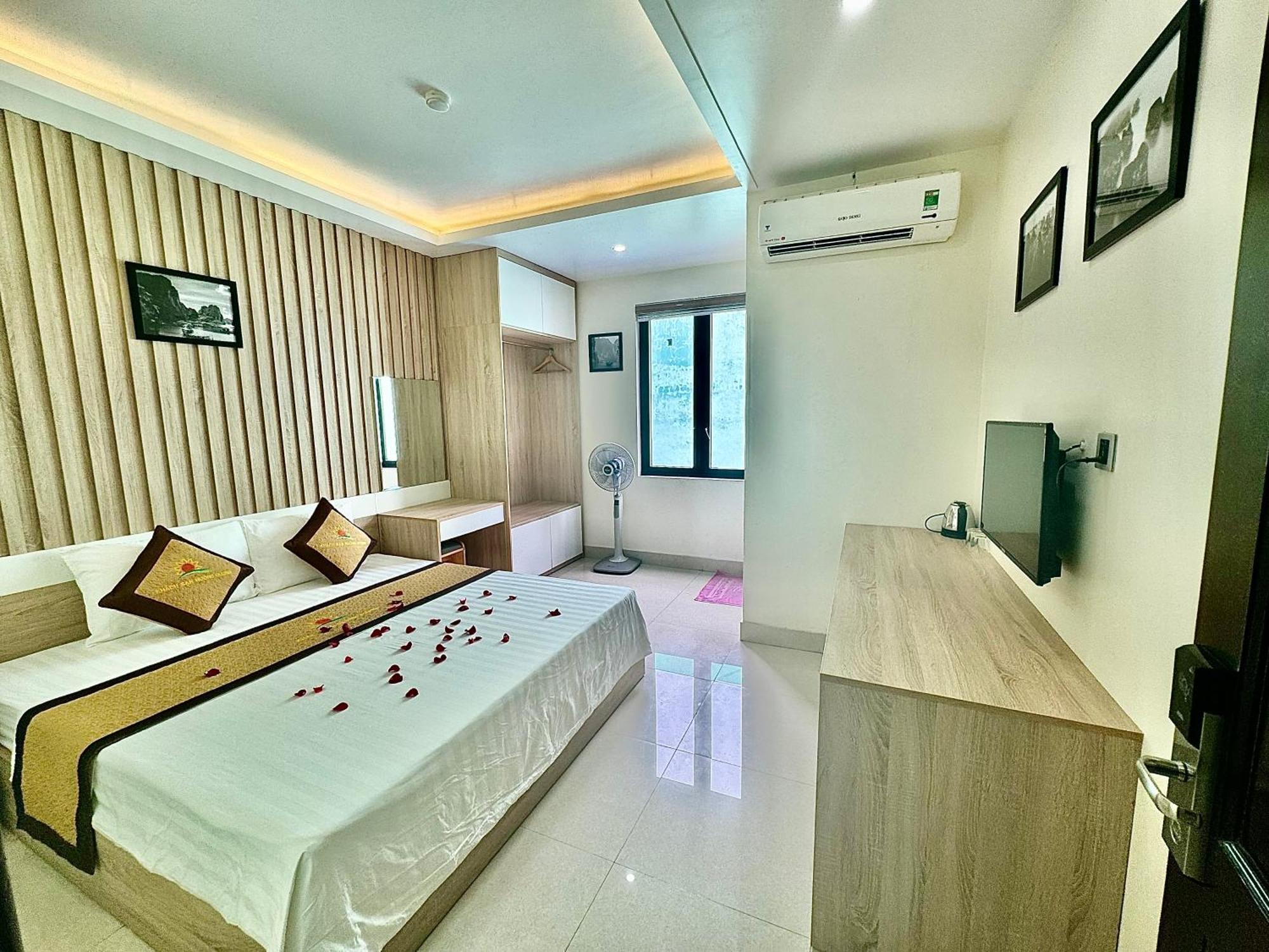 Sunflower Catba Hotel Dong Khe Sau Exteriör bild