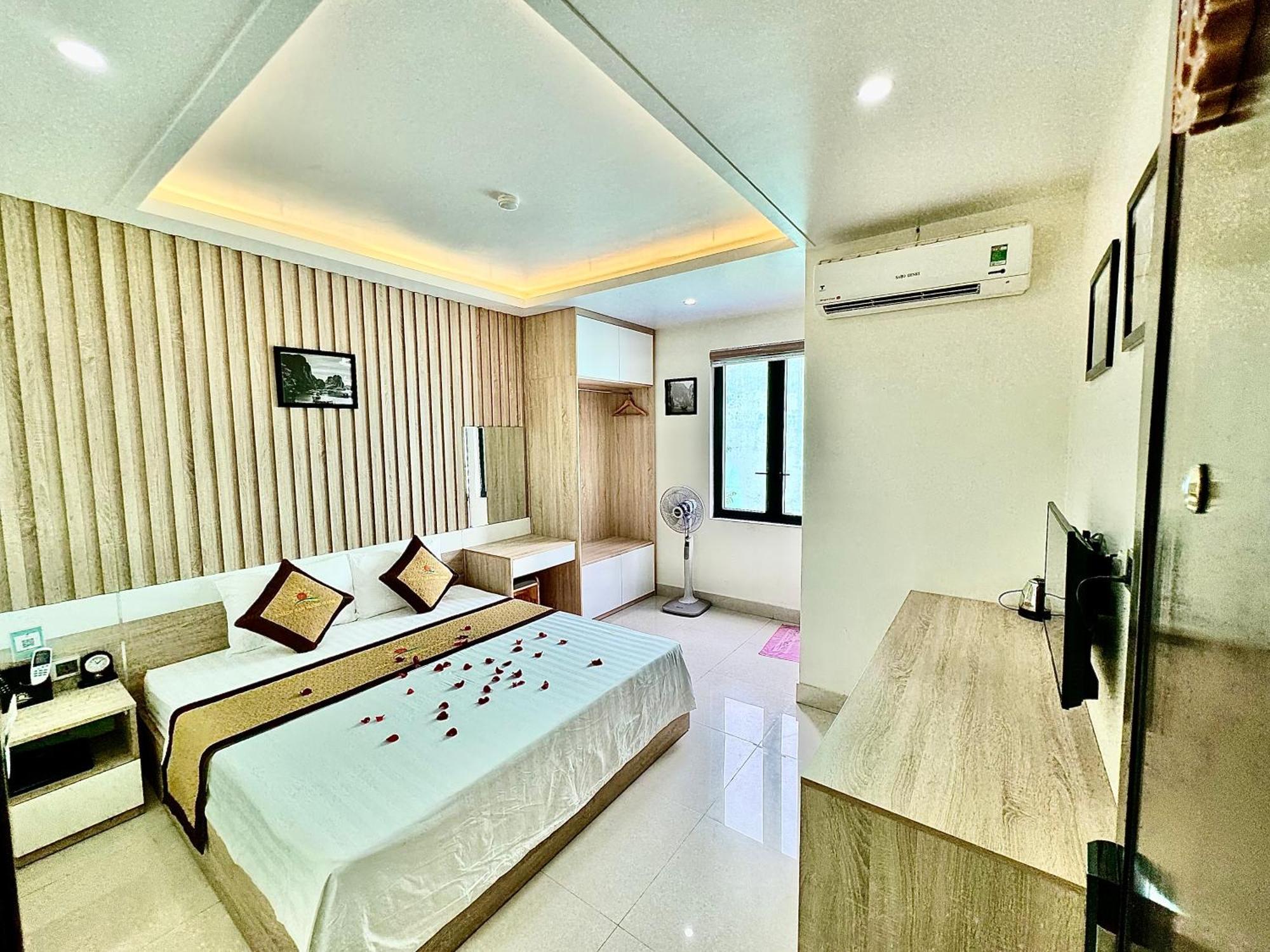 Sunflower Catba Hotel Dong Khe Sau Exteriör bild