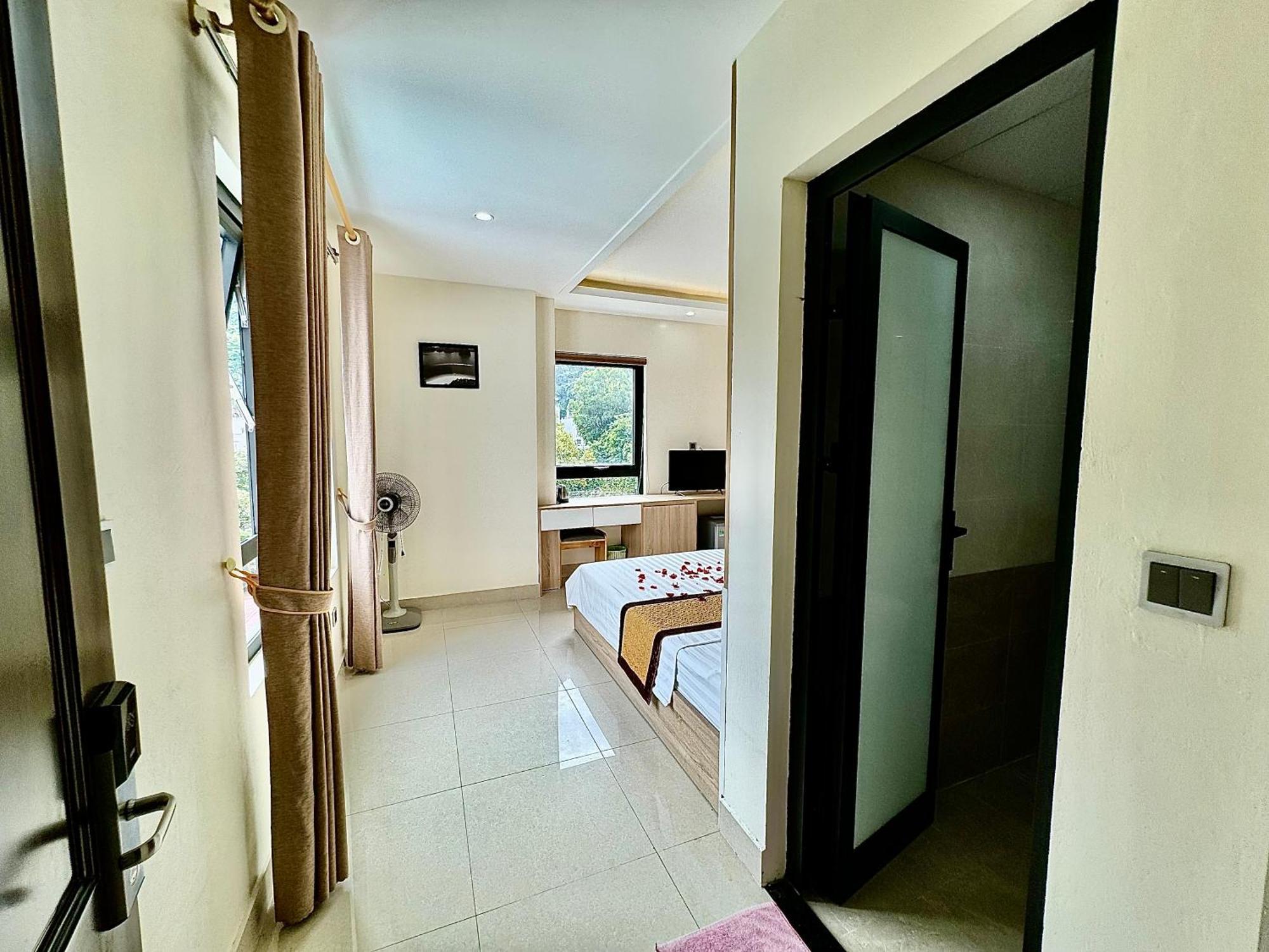 Sunflower Catba Hotel Dong Khe Sau Exteriör bild