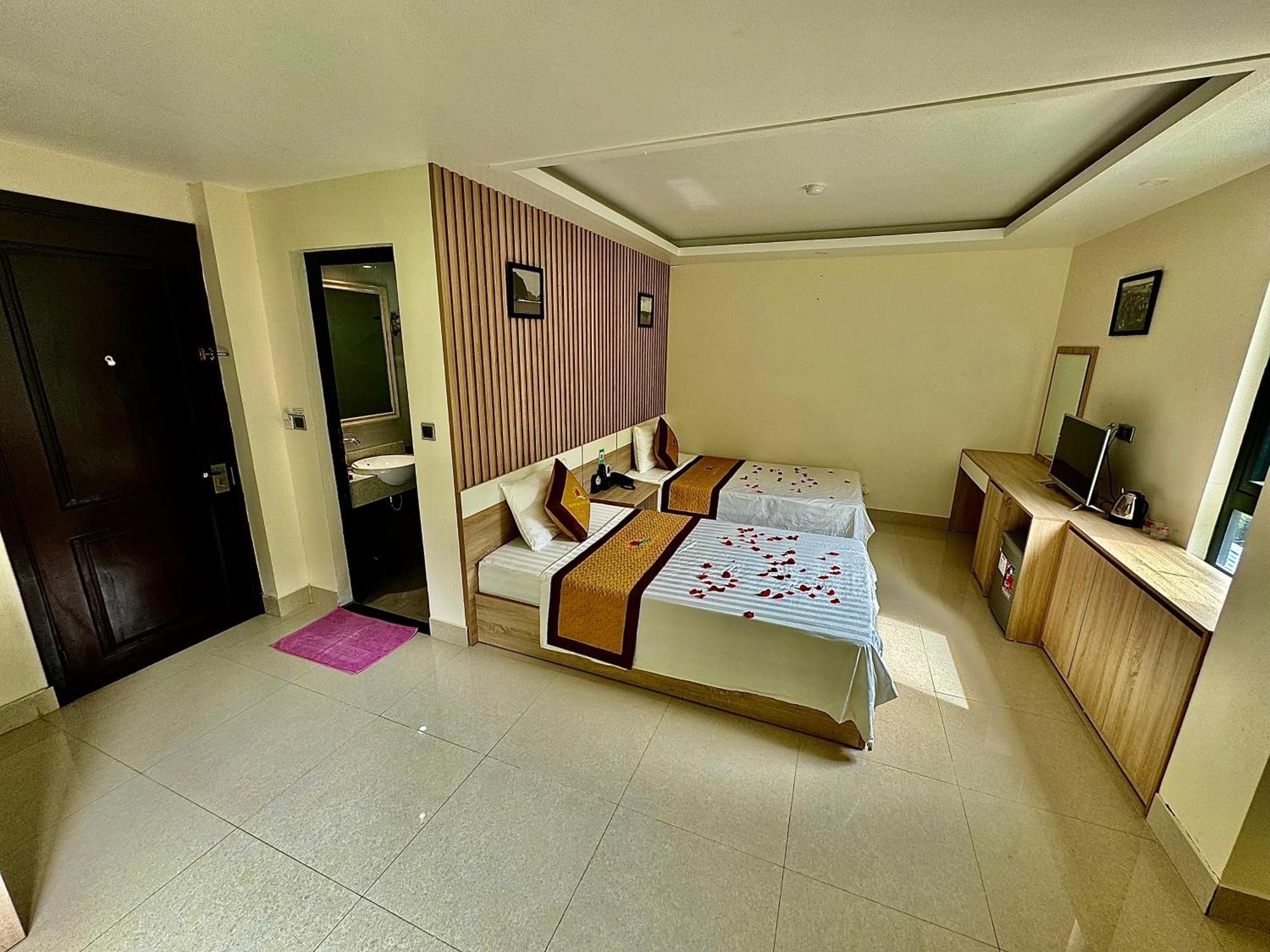 Sunflower Catba Hotel Dong Khe Sau Exteriör bild