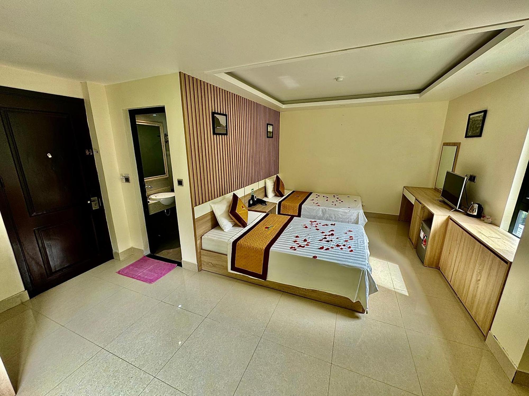 Sunflower Catba Hotel Dong Khe Sau Exteriör bild